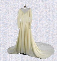 Elegant late 40s wedding gown