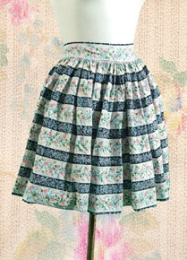 Full 1940s print apron