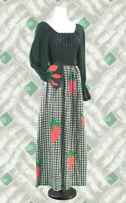 Young Edwardian long gingham dress 1970s