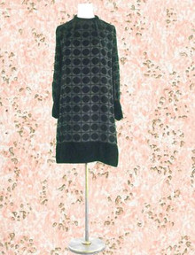 Silk velvet circle within square shift