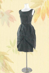 Hepburn-esque Minx Modes little black dress