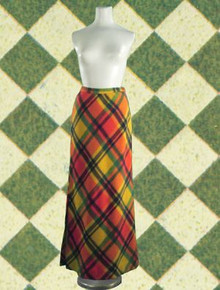 1970s Leslie Fay plaid maxi skirt
