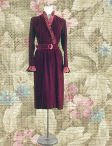 1970s Crushed velvet dress