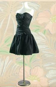 1980s Straight up strapless