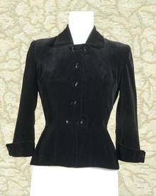 Outstanding 1940s black velvet jacket