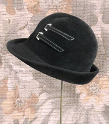 Snappy modern 1960s black hat