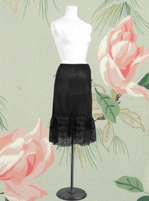 Pretty black 1950s half slip
