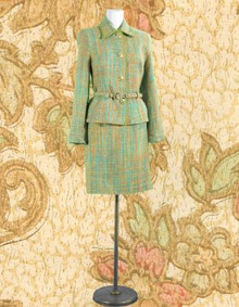 Belted Criscione silk boucle suit