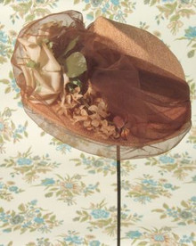 Fantastic 1940s brimmed hat
