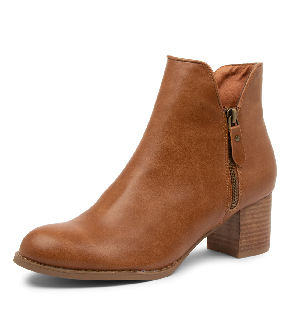 tan ankle boots with heel