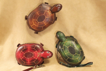 Handmade leather turtle wristlet ~ choice of colors!