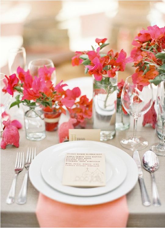 wedding-table-bougainvillea-decor.jpg
