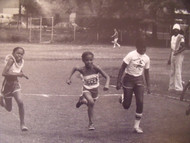 DAVID WILKIE NYC "FOUR GIRLS RUNNING" FR TRACK & FIELD PHOTOGRAPHS NYCHA CA 1970