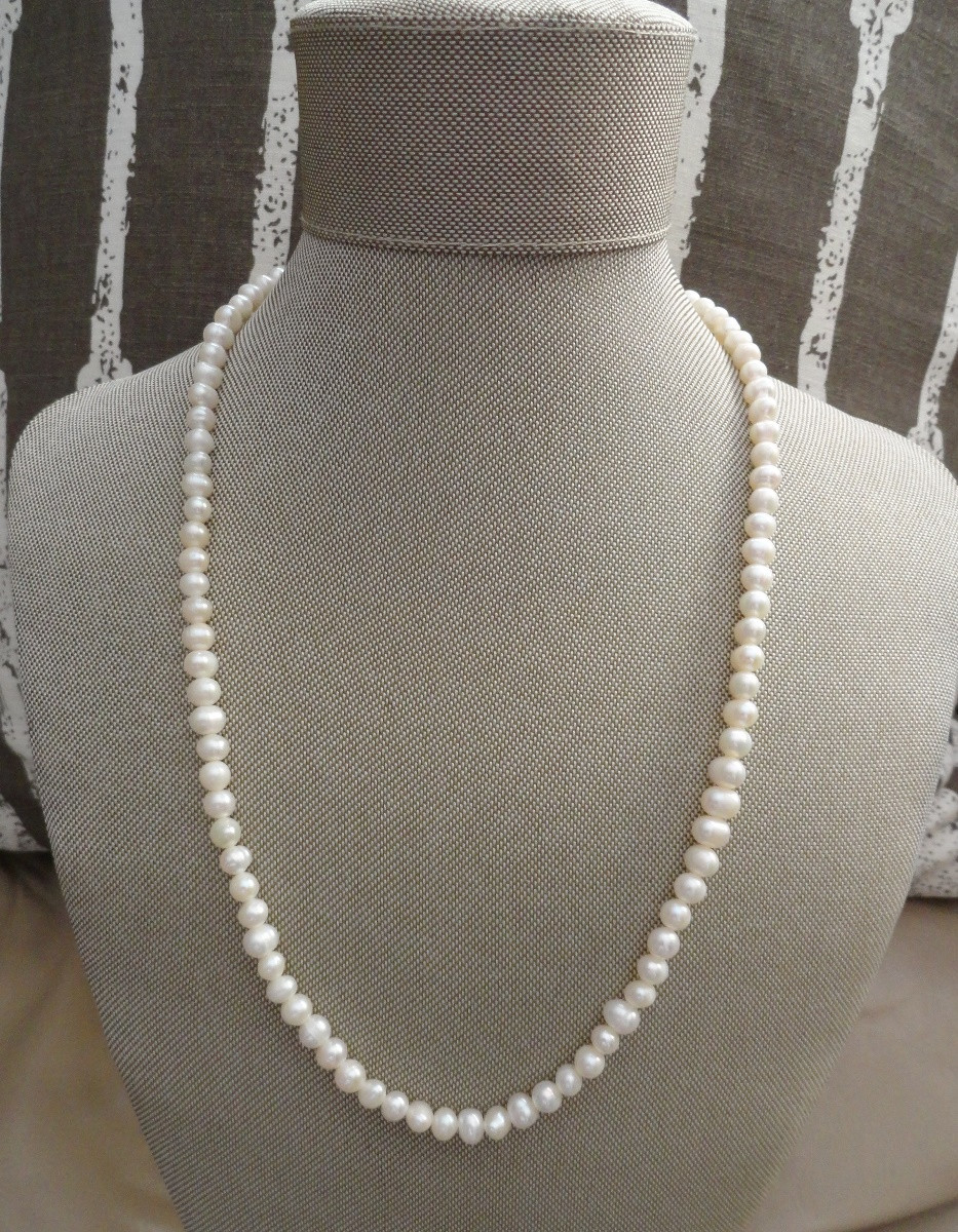 Freshwater Pearls | My Wooden Hanger