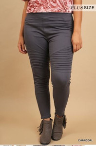 PLUS-SIZE Moto Jeggings w/Pintuck and Ankle Zipper