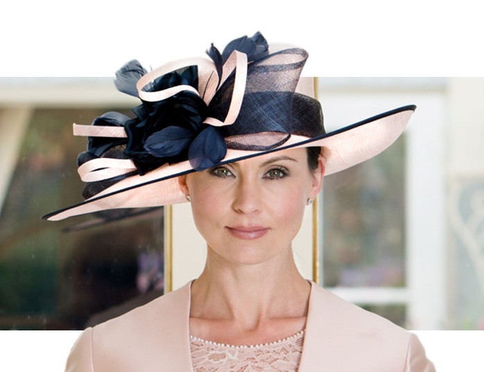 ANNALIESE - Light Pink - Gold Coast Couture