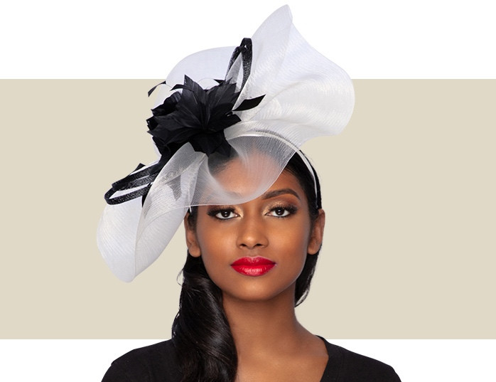 BELLISSIMO FASCINATOR - Ivory and Black - Gold Coast Couture