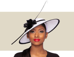 ARIANA FASCINATOR HAT - Off White and Black