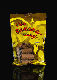 Icelandic Völu Bananastangir -  Banana Flavored Marshmallow in Chocolate - Bag of 150g - 5.2oz