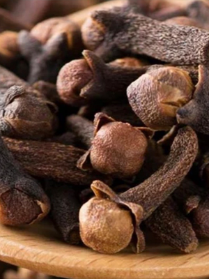 Clove Tincture (Syzgium aromaticum)