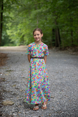 Shown here with the belt loop option.