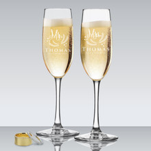 Mr and Mrs Personalized Wedding Toasting Champagne Flute Glasses - Set of 2