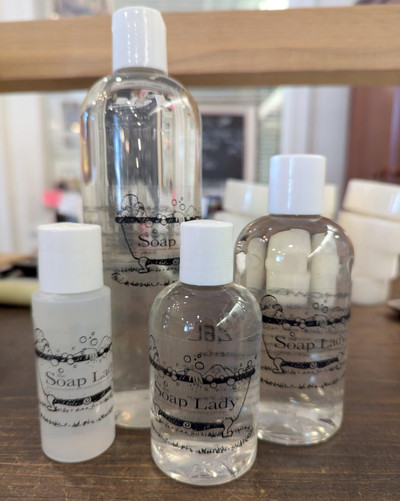 Sauvage for Men Type* Shower Gel (DZN-SVG-SG)
