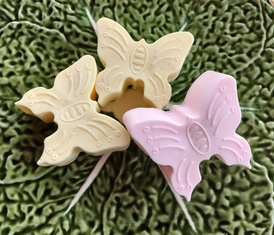 Butterfly In Flight Soap (SPC-BIF) Great for all year round.