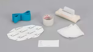 01-9000PL - Cardinal Health™ IV Start Kit including ChloraPrep® CHG FREPP, Cardinal Health™ TD-24 Transparent Dressing and Blue Tourniquet, Box of 100
