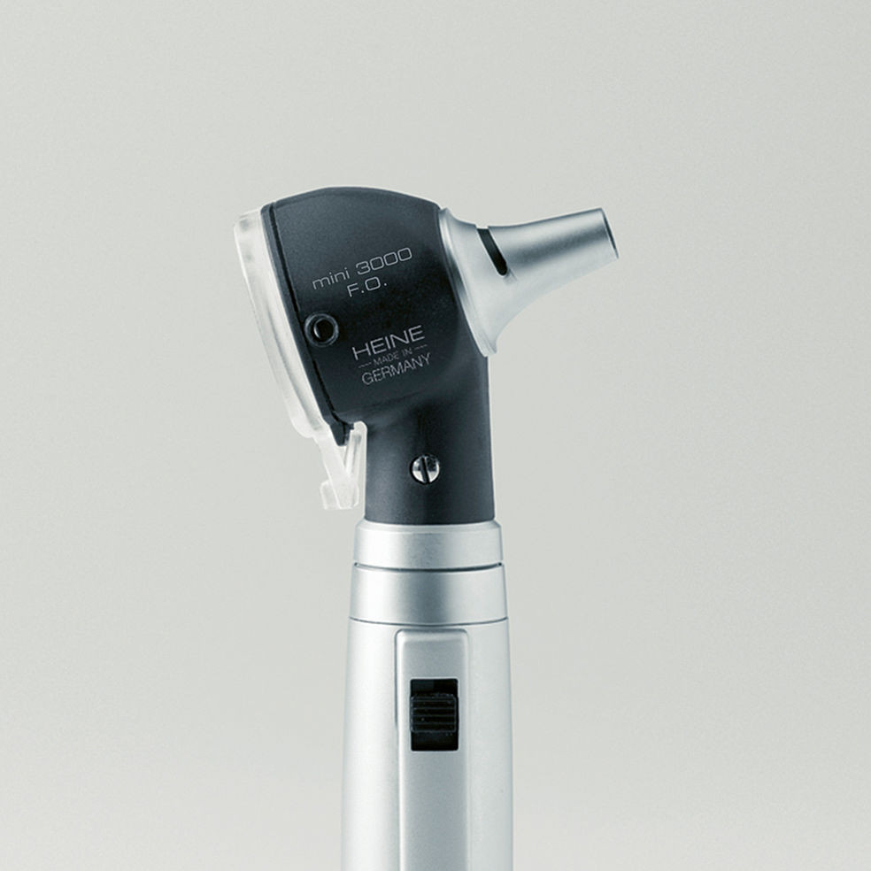 blødende Ansvarlige person biologi HEINE mini 3000 LED Fiber Optic Otoscope with mini 3000 battery Handle and  5 of both 2.5 and 4 mm disposable tips D-008.70.110 - MedicalEcart