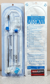 ARROW CL-07511 Super Arrow-Flex sheath Introducer Set, without Wire Guide, 5Fr. x 11cm, with Integral Side Port /Hemostasis Valve and attached 3-Way Stopcock, Box of 10