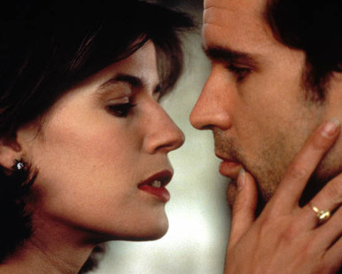 Jason Patric & Irene Jacob in Incognito Poster and Photo