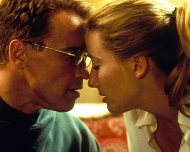 Arnold Schwarzenegger & Emma Thompson in Junior Poster and Photo