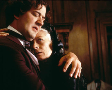 Stephen Fry & Vanessa Redgrave in Wilde Poster and Photo