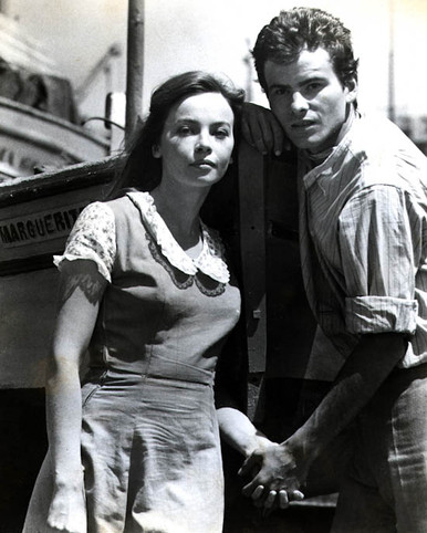 Leslie Caron & Horst Buchholz in Fanny Poster and Photo