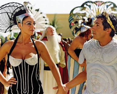 Monica Bellucci & Alain Chabat in Asterix & Obelix: Mission Cleopatra Poster and Photo