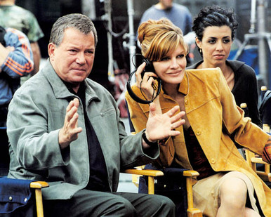 William Shatner & Rene Russo in Showtime (2002) Poster and Photo