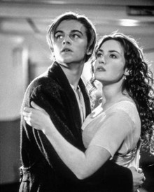 Leonardo DiCaprio & Kate Winslet in Titanic (1997) Poster and Photo