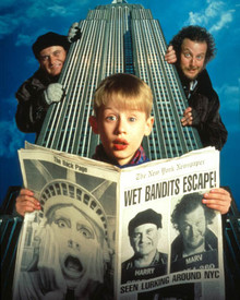 Macaulay Culkin & Joe Pesci in Home Alone Poster and Photo