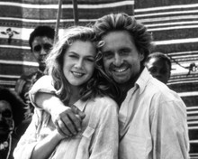 Michael Douglas & Kathleen Turner in Jewel of the Nile a.k.a. La Diamant du Nil Poster and Photo