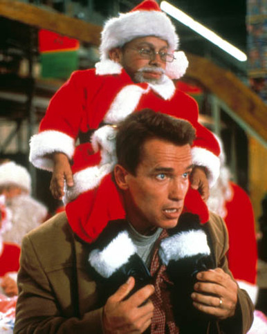Arnold Schwarzenegger in Jingle All the Way Poster and Photo