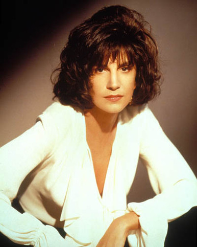 Mercedes Ruehl in Lost in Yonkers Poster and Photo