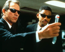 Will Smith & Tommy Lee Jones in Men in Black Poster and Photo