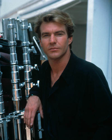 Dennis Quaid in Postcards from the Edge Poster and Photo