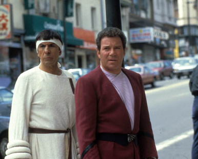 William Shatner & Leonard Nimoy in Star Trek IV : The Voyage Home a.k.a. The Voyage Home: Star Trek IV Poster and Photo