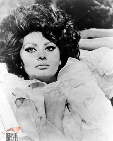 Sophia Loren in Arabesque Poster and Photo