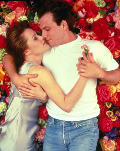 Mary Stuart Masterson & Christian Slater in Bed of Roses Poster and Photo