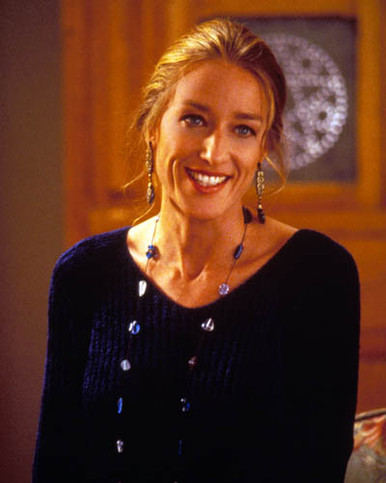 Patricia Wettig in City Slickers II:The Legend of Curly's Gold Poster and Photo