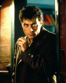 Rufus Sewell in Dark City (1998) Poster and Photo