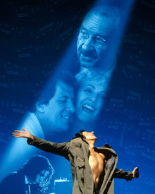 Geoffrey Rush in Shine Poster and Photo